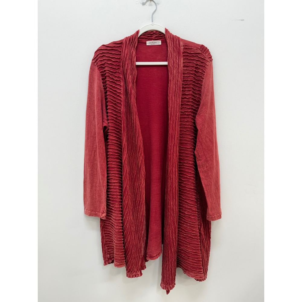 Jess & Jane Open Front Cardigan Washed L Red Pleated Textured USA Bohemian